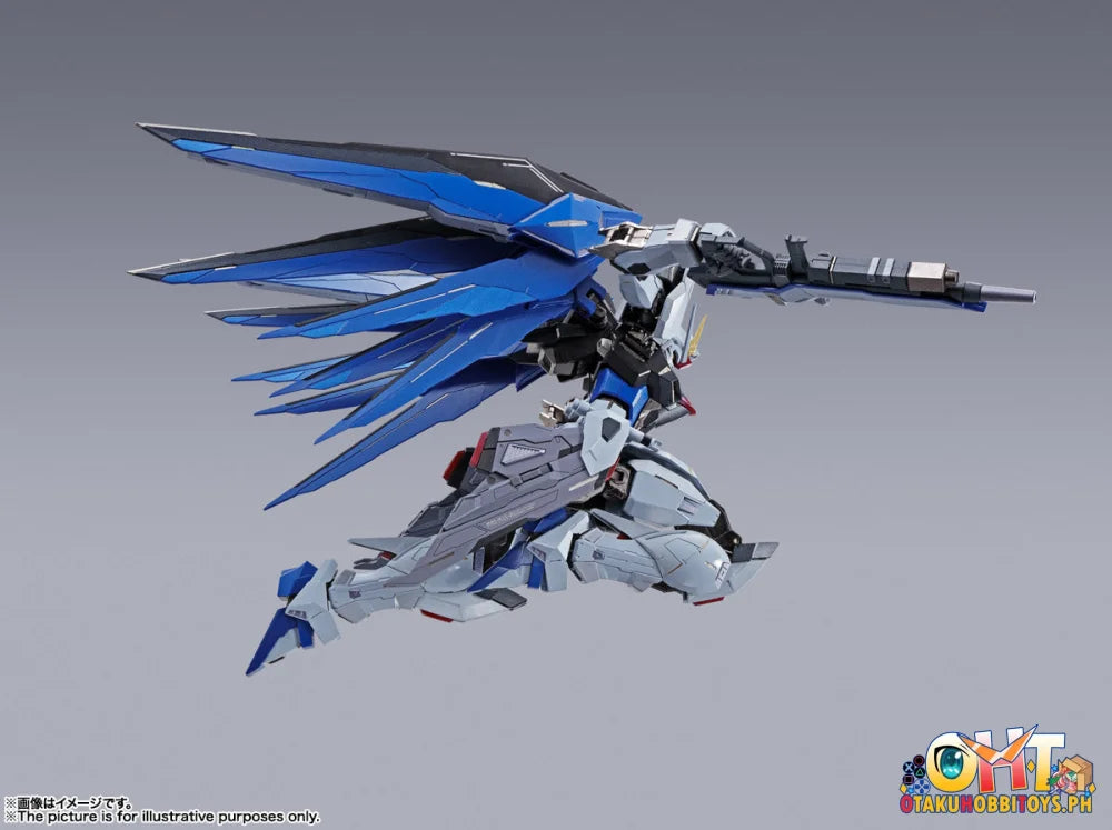 Bandai METAL BUILD FREEDOM GUNDAM CONCEPT 2 Articulated Figure