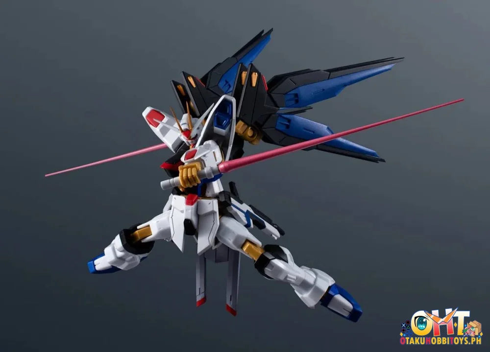 Bandai Mobile Suit Gundam SEED Destiny GUNDAM UNIVERSE ZGMF-X20A STRIKE FREEDOM GUNDAM RENEWAL