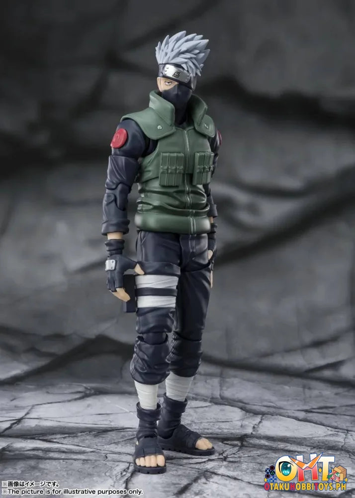 Bandai NARUTO S.h.figuarts Kakashi Hatake -the Famed Sharingan Hero- - Articulated Figure