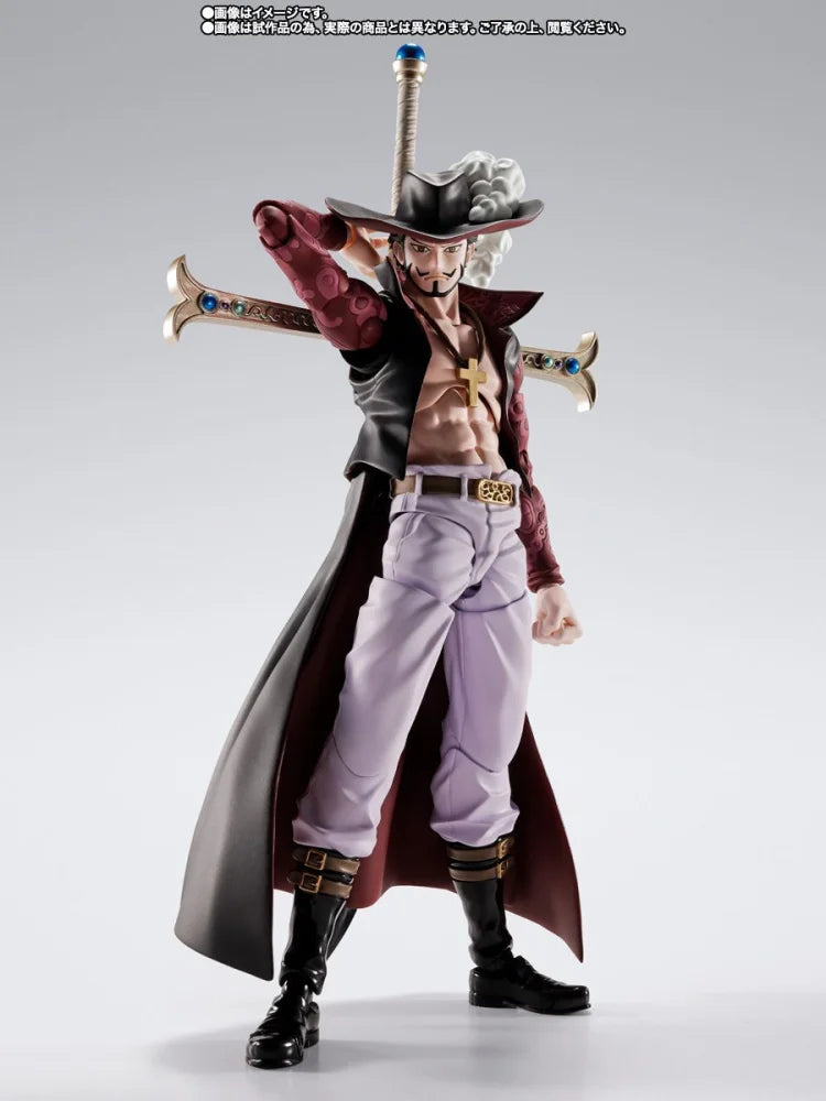Bandai S.H.Figuarts DRACULE MIHAWK -HAWK-EYE- Articulated Figure