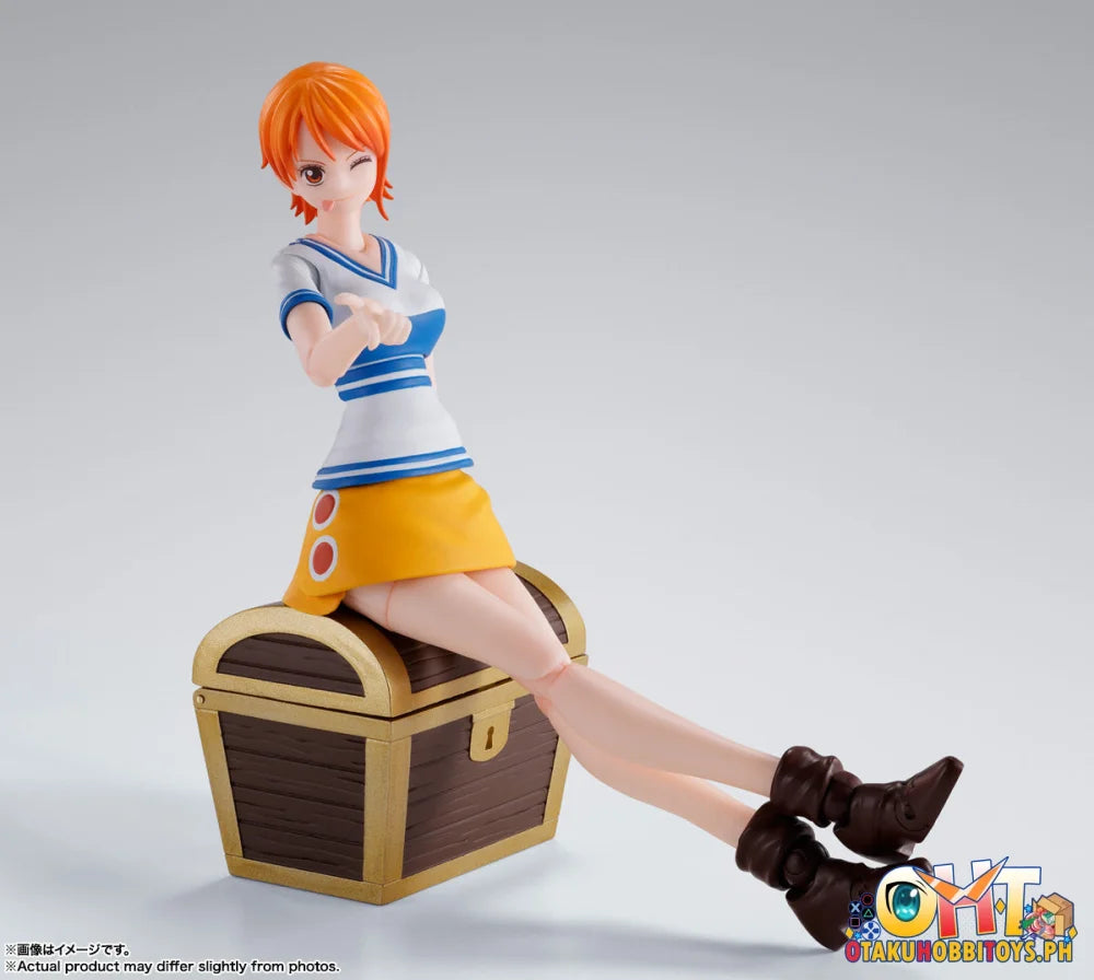 Bandai S.H.Figuarts NAMI -ROMANCE DAWN- Articulated Figure