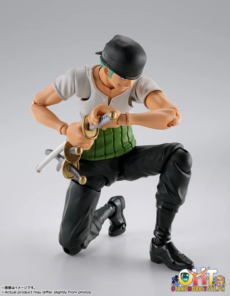 Bandai S.H.Figuarts RORONOA ZORO -ROMANCE DAWN- Articulated Figure