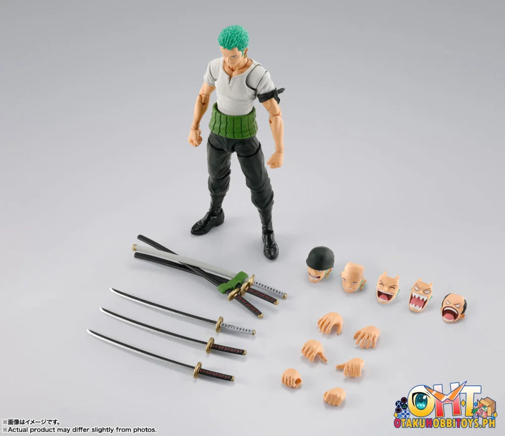 Bandai S.H.Figuarts RORONOA ZORO -ROMANCE DAWN- Articulated Figure