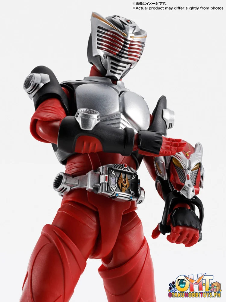 Bandai S.H.Figuarts (SHINKOCCHOU SEIHOU) MASKED RIDER RYUKI Articulated Figure