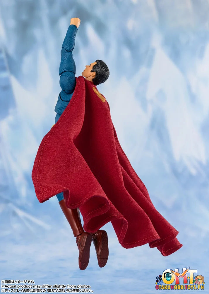 Bandai S.H.Figuarts Superman (SUPERMAN) Articulated Figure