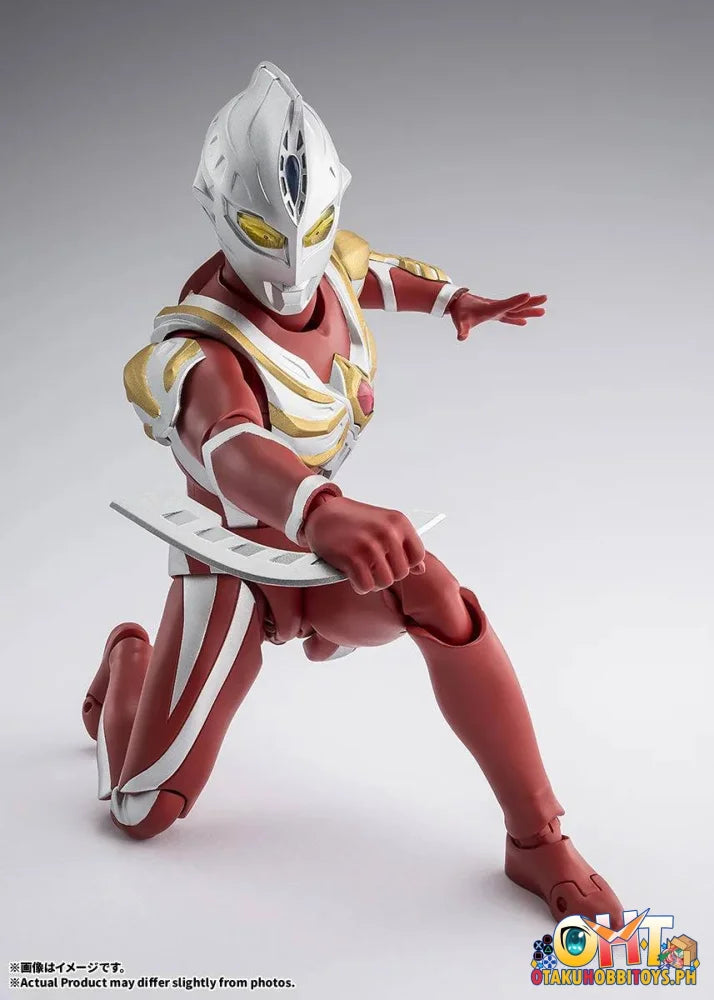 Bandai S.H.Figuarts ULTRAMAN MAX - Articulated Figure