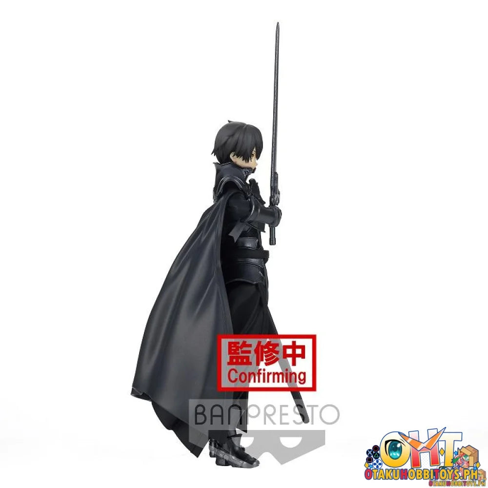 Banpresto Rising Steel Integrity Knight Kirito Figure - Sword Art Online: Alicization On Hand