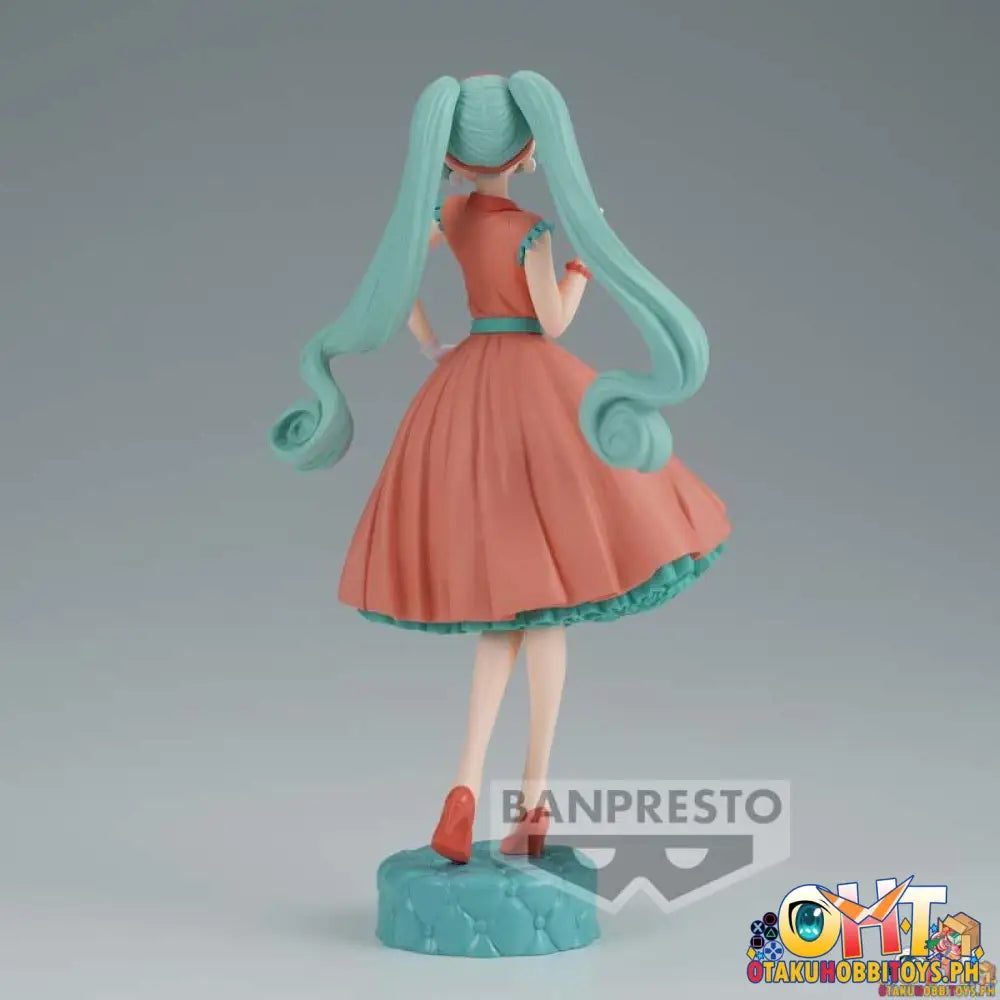 Banpresto Vocaloid Hatsune Miku World Journey Vol.1 Prize Figure