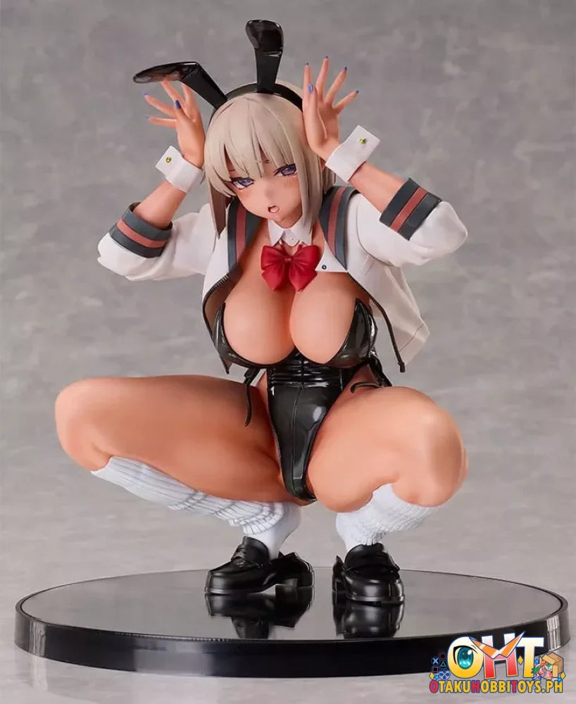 Binding 1/6 Kuro Gal Bunny Senpai Scale Figure