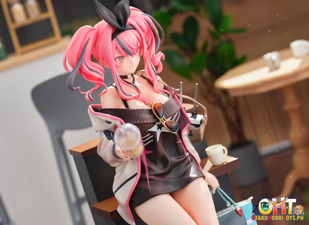 Union Creative International 1/6 Azur Lane Bremerton – Happy Dating! Ver. Scale Figure