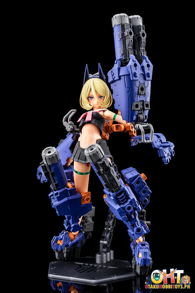 Buster Doll Tank Midnight Fang Plastic Model Kit