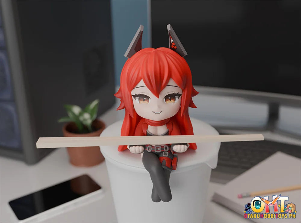 ClawsUP Goddess of Victory: NIKKE - Cup Noodle Holder Figure - Red Hood