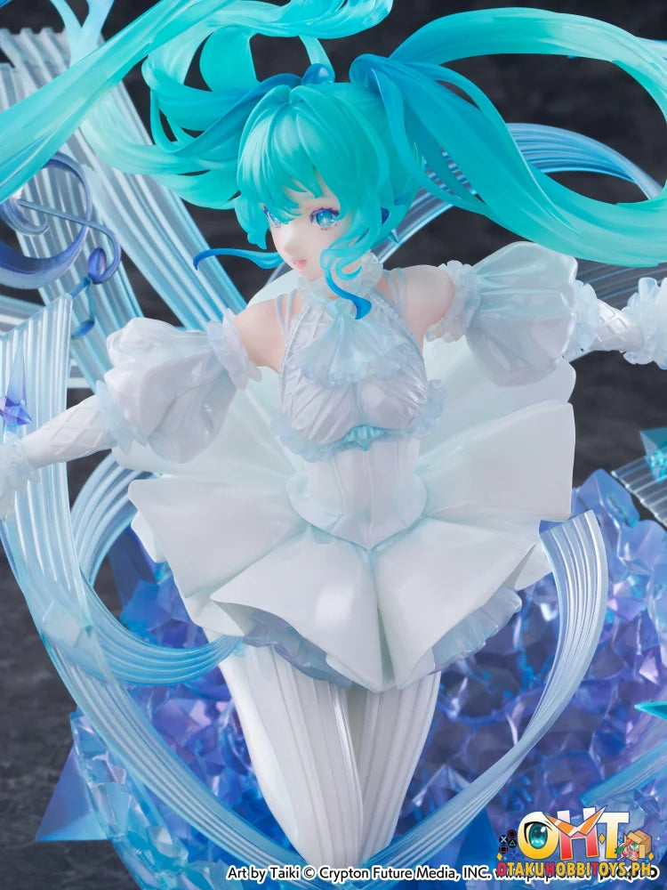CyberZ 1/7 Hatsune Miku -Crystal Dress Ver.- Scale Figure