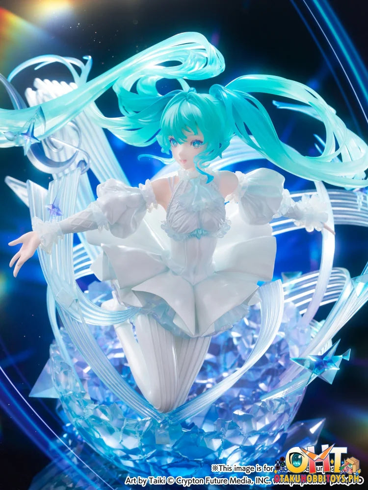 CyberZ 1/7 Hatsune Miku -Crystal Dress Ver.- Scale Figure