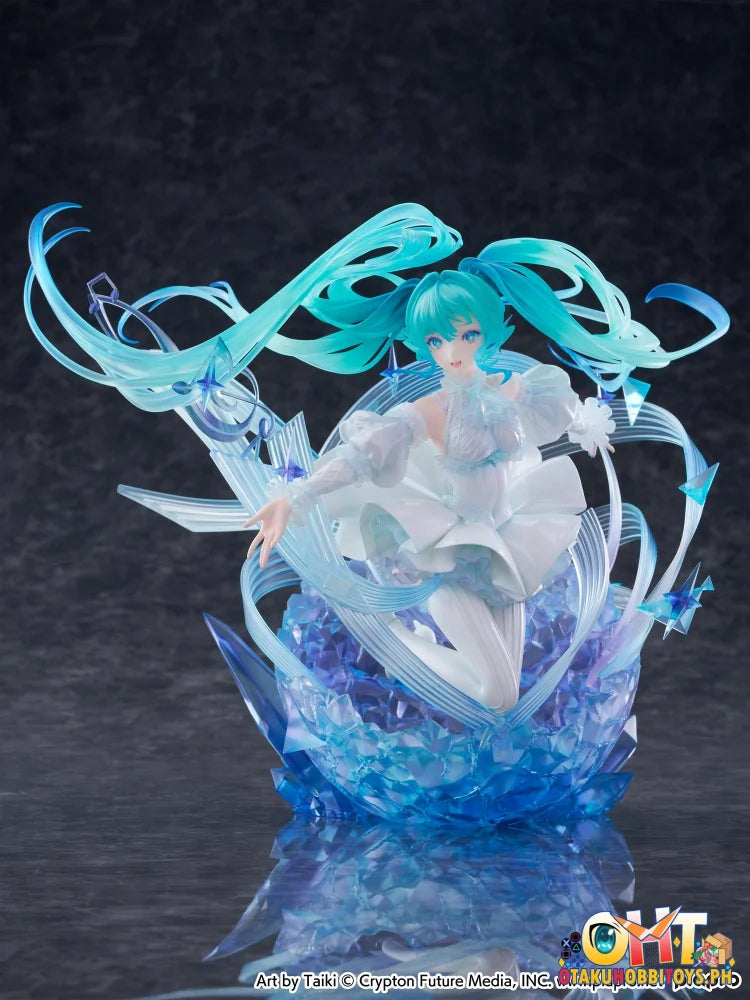 CyberZ 1/7 Hatsune Miku -Crystal Dress Ver.- Scale Figure