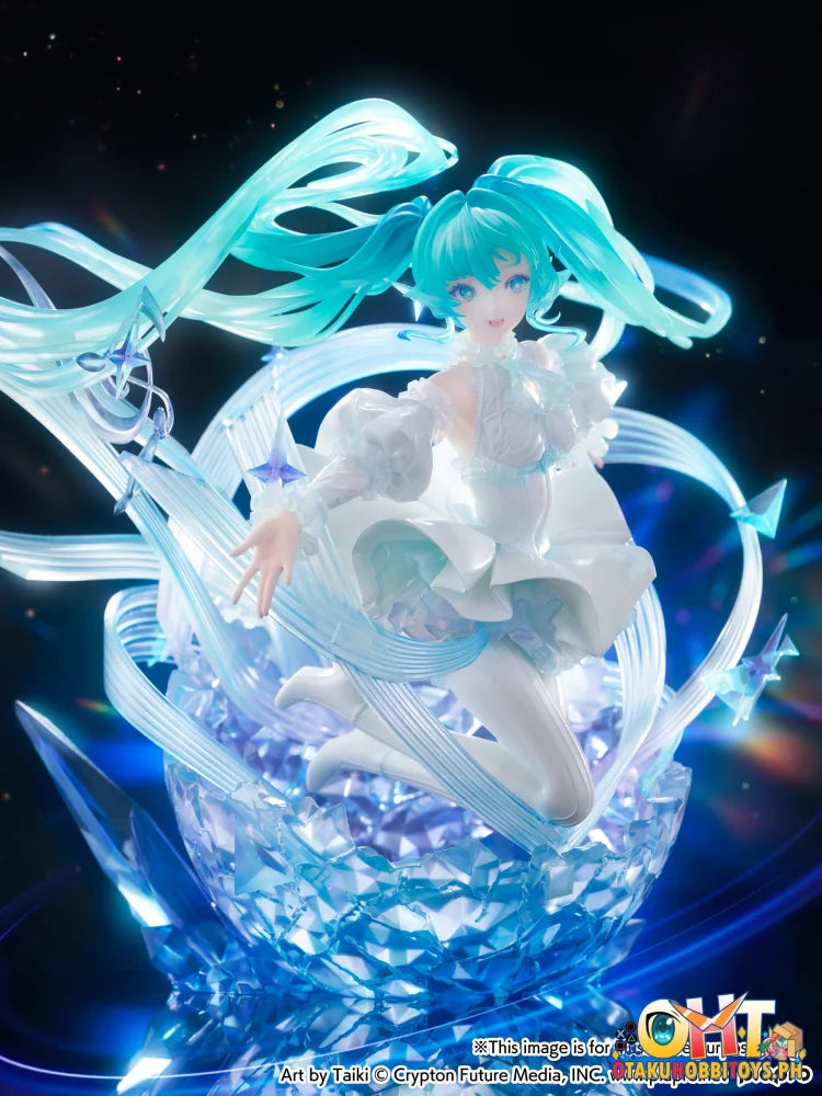 CyberZ 1/7 Hatsune Miku -Crystal Dress Ver.- Scale Figure