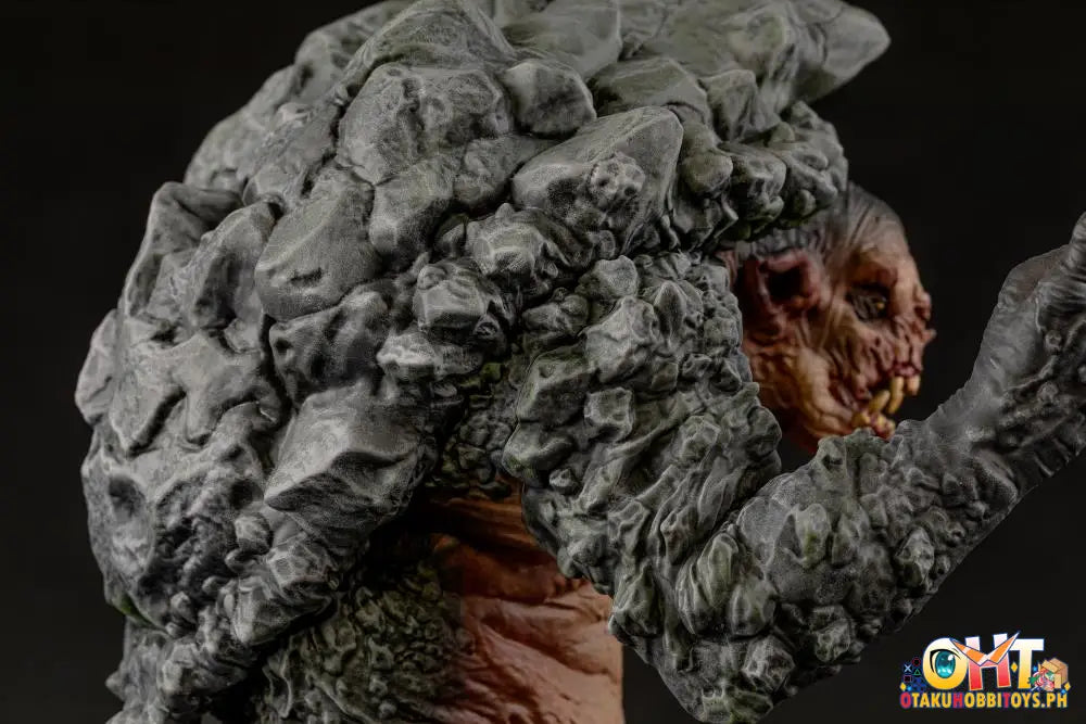 Dark Horse The Witcher 3 Wild Hunt Rock Troll Scale Figure