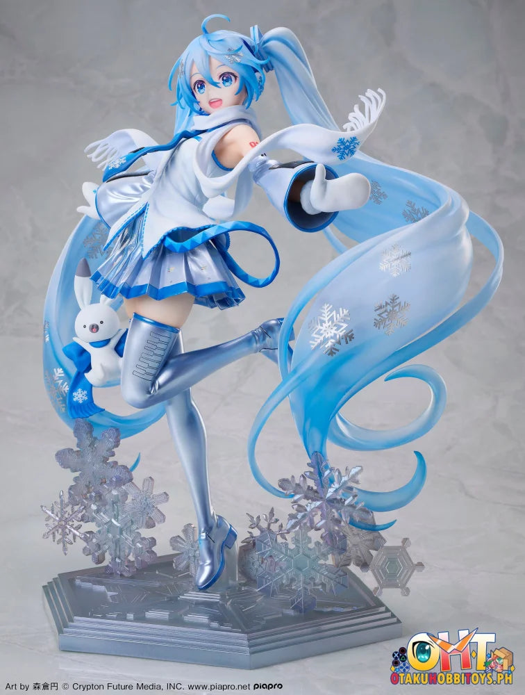 Design Coco 1/7 Snow Miku Sky Town 10Th Anniversary Ver. Scale Figure