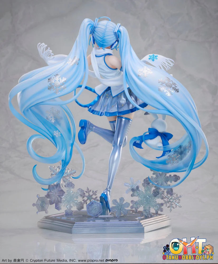 Design Coco 1/7 Snow Miku Sky Town 10Th Anniversary Ver. Scale Figure