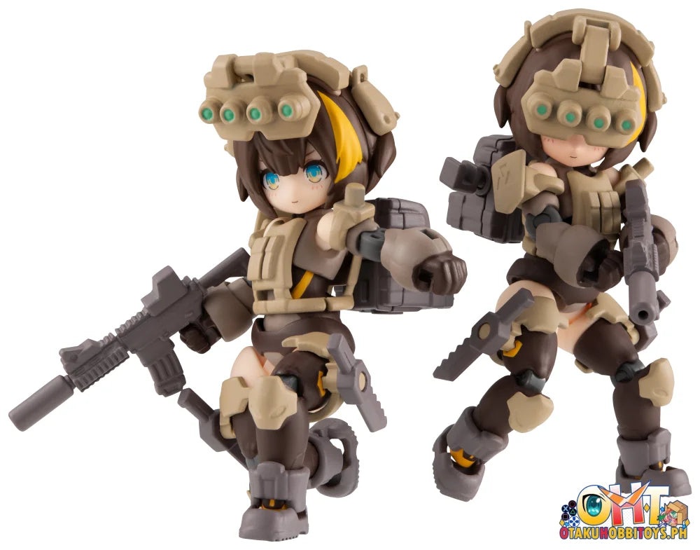 Desk Top Army N-212D Titania Delta (Ver. Scout Equipped Desert Combat Spec) Plastic Model Kit