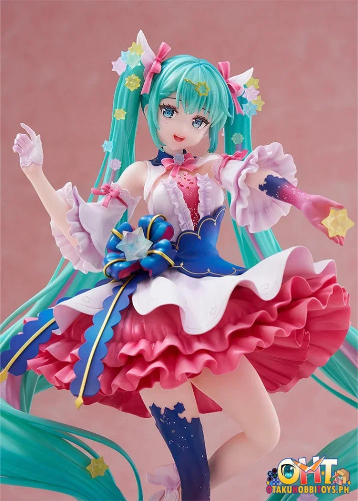 Dmm Factory 1/7 Creators Collection Figure Hatsune Miku: Rosuuri Ver. Scale