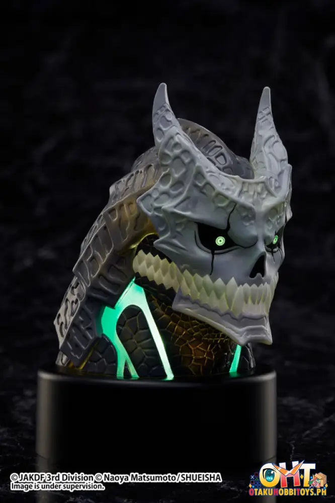 Elcoco Kaiju No. 8 Light Emitting Head Figure