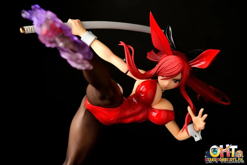 Erza Scarlet High Kickver. Crimson Bunny Articulated Figure