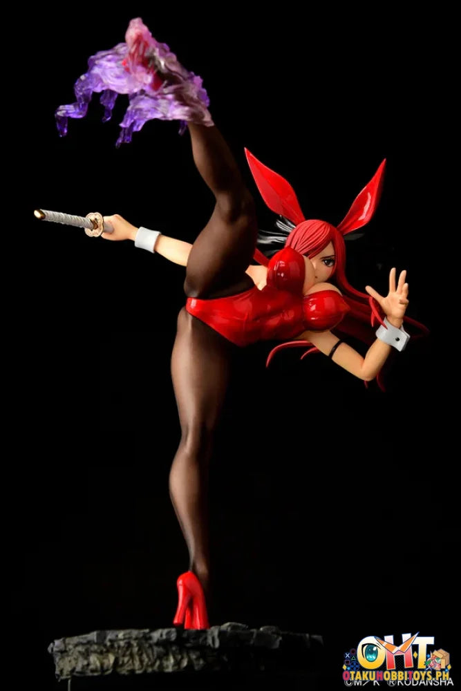 Erza Scarlet High Kickver. Crimson Bunny Articulated Figure