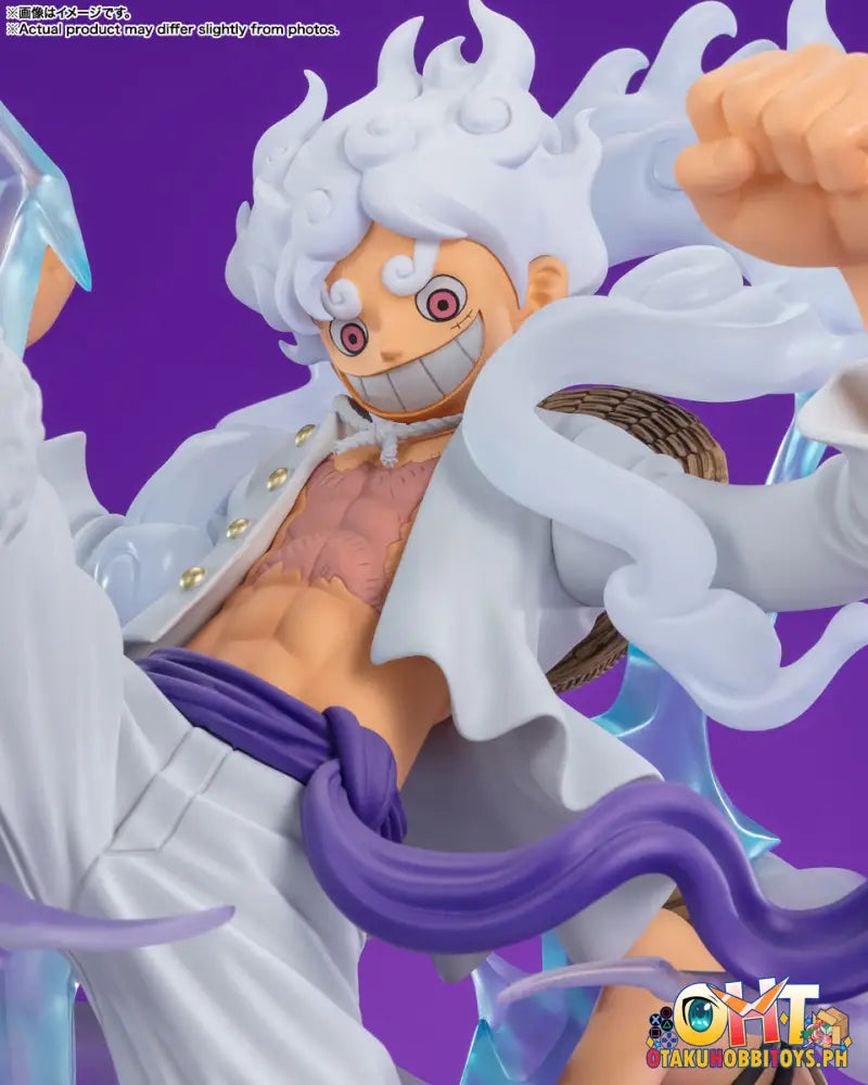 Figuarts Zero [Extra Battle] Monkey.d.luffy -Gear5 Gigant- One Piece