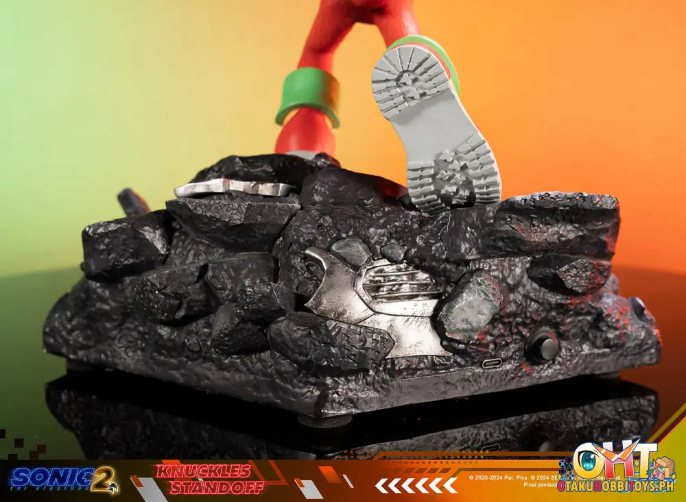 First4Figures Sonic The Hedgehog 2 - Knuckles Standoff Scale Figure