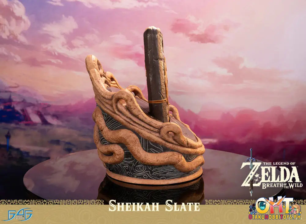 First4Figures The Legend Of Zelda™: Breath The Wild - Sheikah Slate Scale Figure