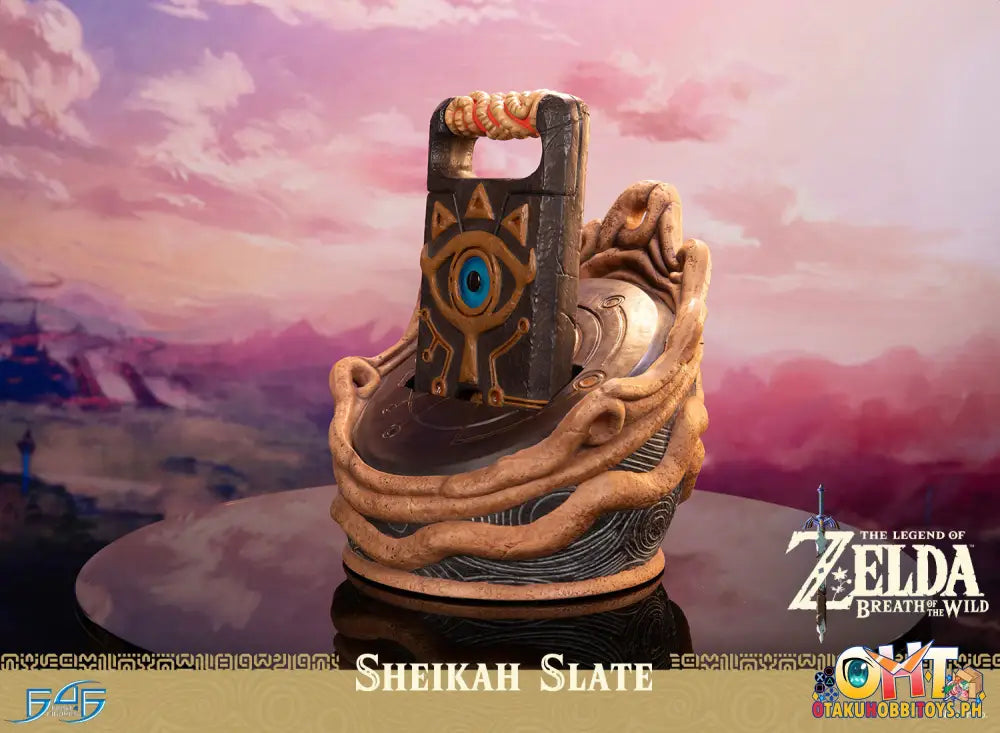 First4Figures The Legend Of Zelda™: Breath The Wild - Sheikah Slate Scale Figure