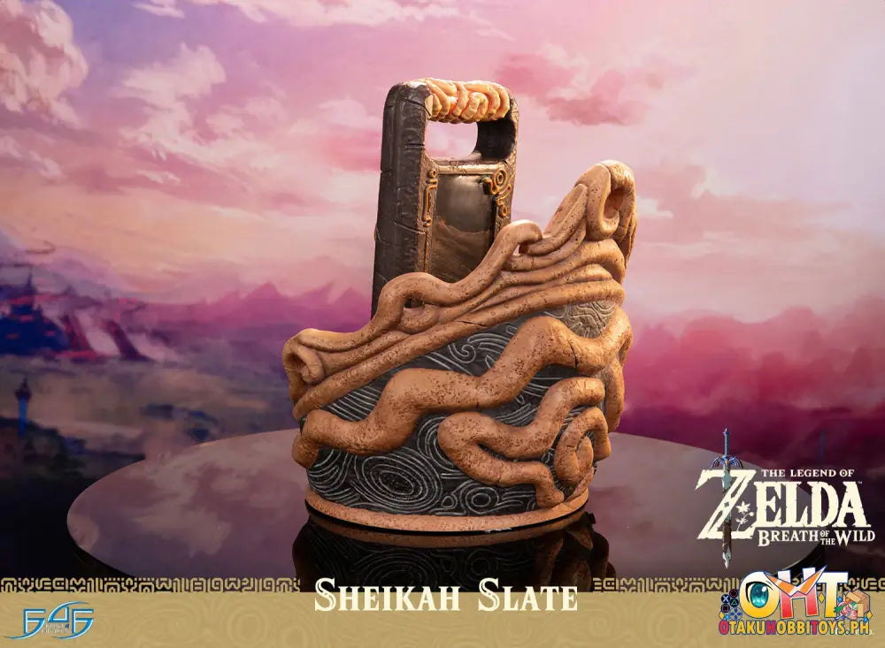 First4Figures The Legend Of Zelda™: Breath The Wild - Sheikah Slate Scale Figure