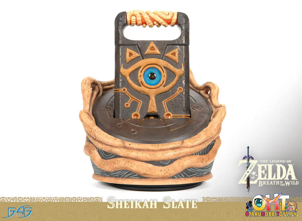 First4Figures The Legend Of Zelda™: Breath The Wild - Sheikah Slate Scale Figure