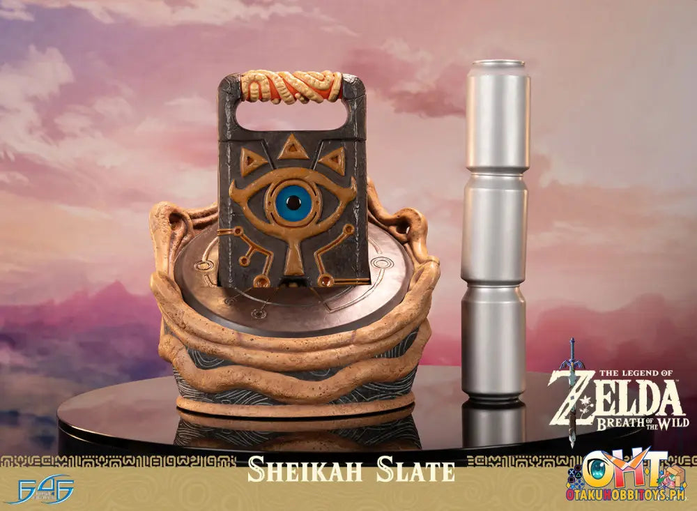 First4Figures The Legend Of Zelda™: Breath The Wild - Sheikah Slate Scale Figure