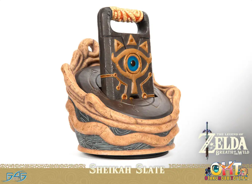 First4Figures The Legend Of Zelda™: Breath The Wild - Sheikah Slate Scale Figure