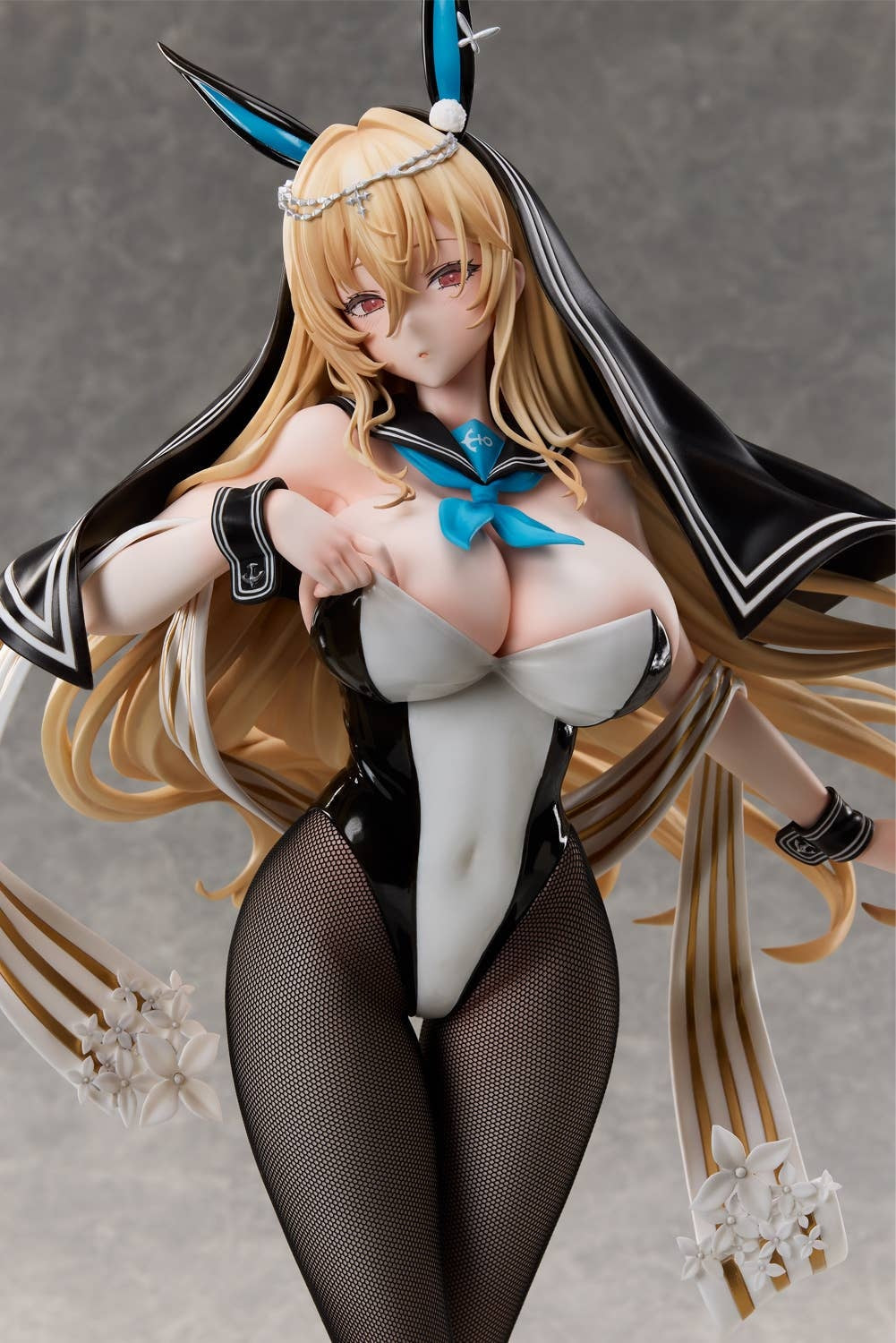 FREEing 1/4 Azur Lane Implacable: Bunny Ver.