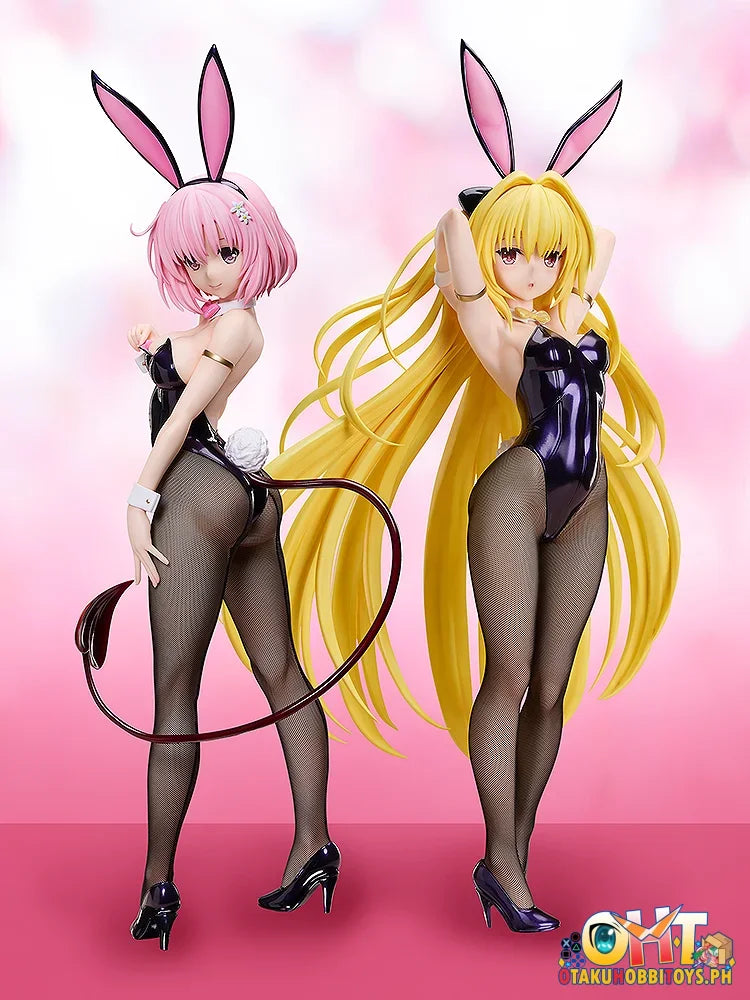 Freeing 1/3 Golden Darkness: Bunny Ver. Scale Figure