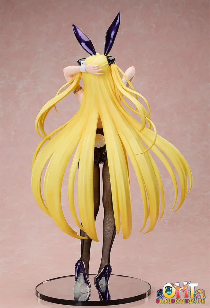 Freeing 1/3 Golden Darkness: Bunny Ver. Scale Figure