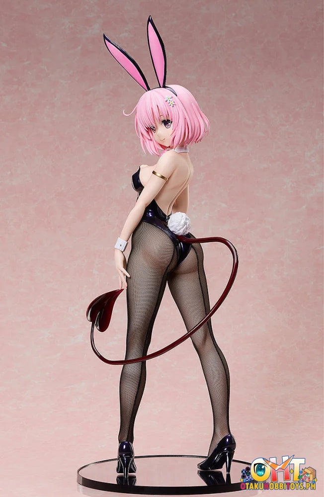 Freeing 1/3 Momo Belia Deviluke: Bunny Ver. Scale Figure