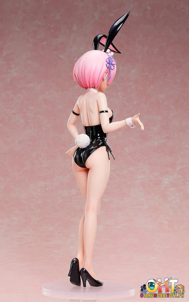 Freeing 1/4 Ram: Bare Leg Bunny Ver. 2Nd Scale Figure