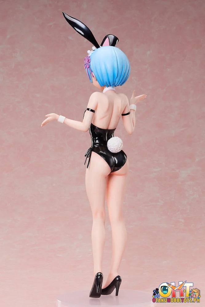 Freeing 1/4 Rem: Bare Leg Bunny Ver. 2Nd Scale Figure