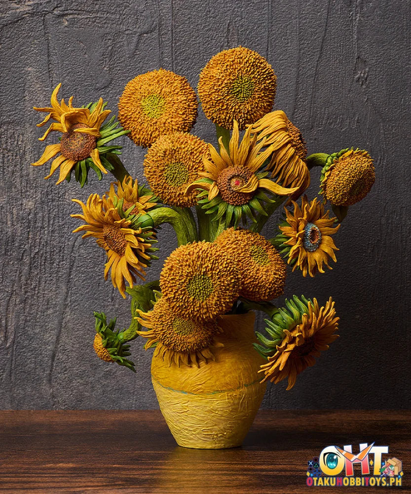 FREEing The Table Museum figma Sunflowers by Van Gogh Articulated Figure
