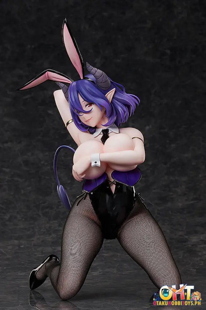 Freeing Vermeil In Gold 1/4 Vermeil: Bunny Ver. Scale Figure