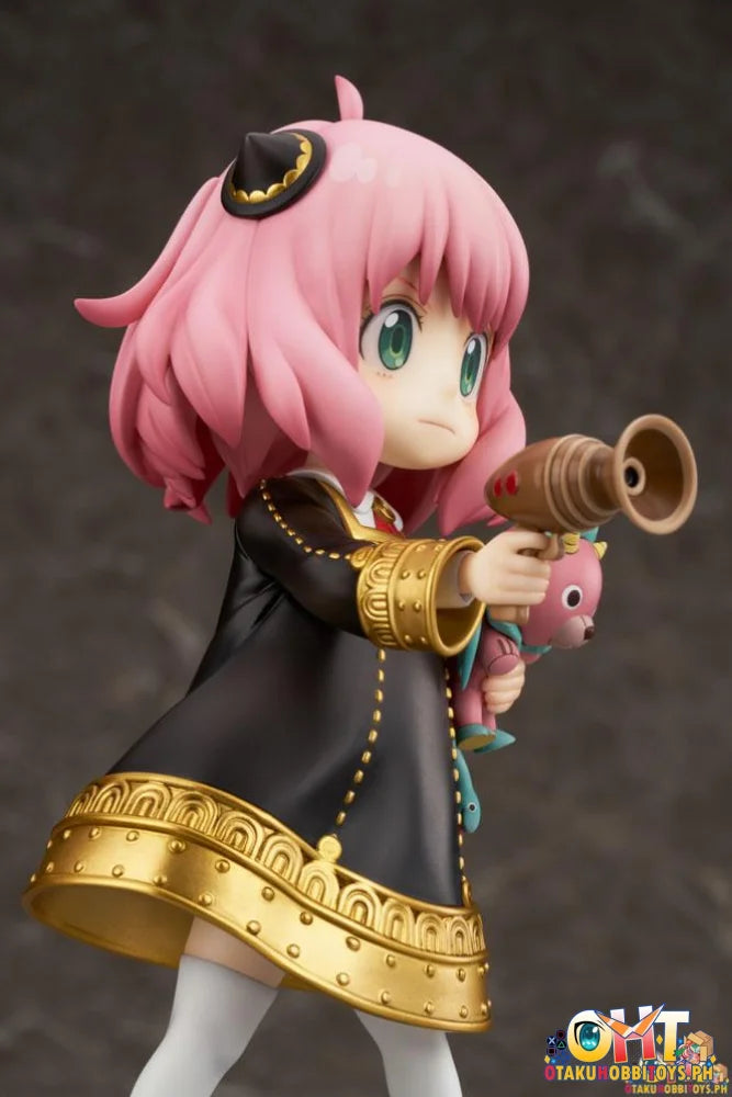 Furyu Spy X Family 1/7 Anya Forger Scale Figure