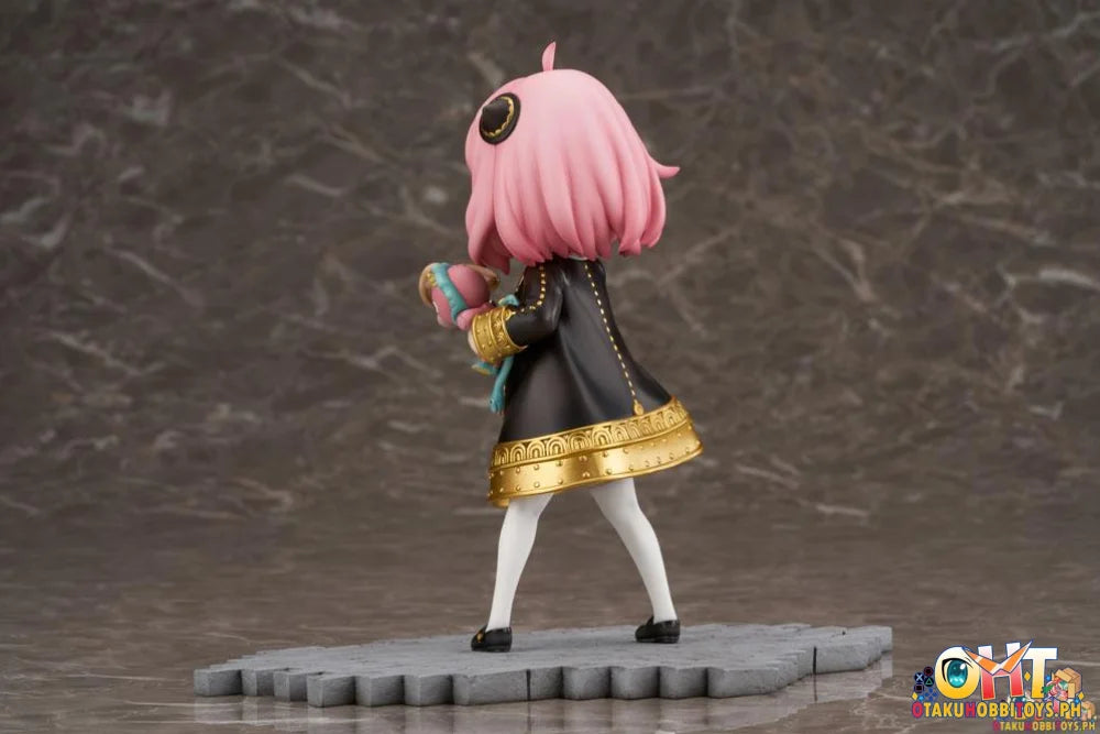 Furyu Spy X Family 1/7 Anya Forger Scale Figure