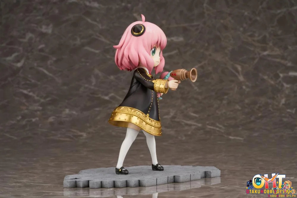 Furyu Spy X Family 1/7 Anya Forger Scale Figure