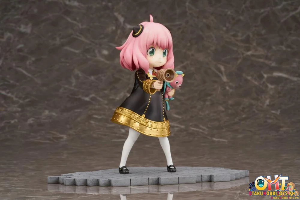Furyu Spy X Family 1/7 Anya Forger Scale Figure