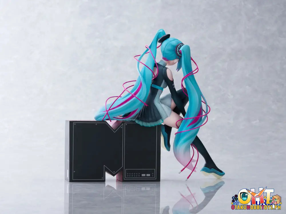 Furyu Vocaloid 1/7 Hatsune Miku X Mtv Scale Figure