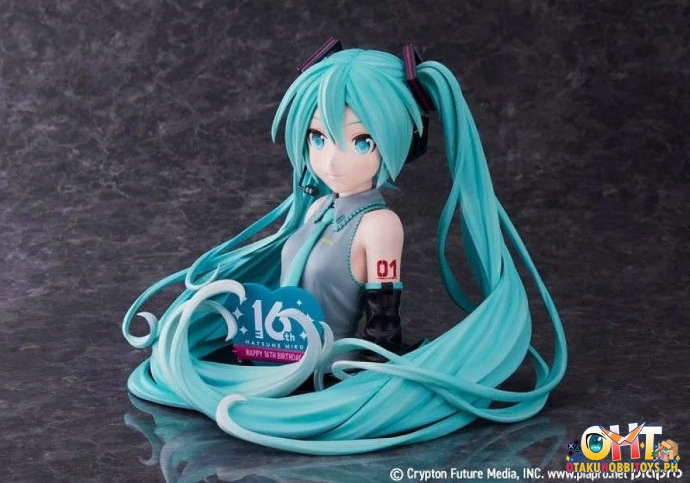 Furyu Vocaloid Hatsune Miku 16Th Anniversary Bust Figure Scale